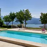 Domaine De La Ferme Lou Bed & Breakfast Sainte-Croix-de-Verdon