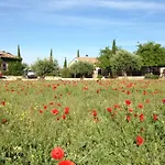 Frühstückspension Domaine De La Ferme Lou 4*