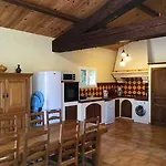 Domaine De La Ferme Lou Bed & Breakfast