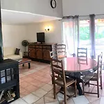 Domaine De La Ferme Lou Frühstückspension