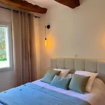Domaine De La Ferme Lou Bed & Breakfast 4*